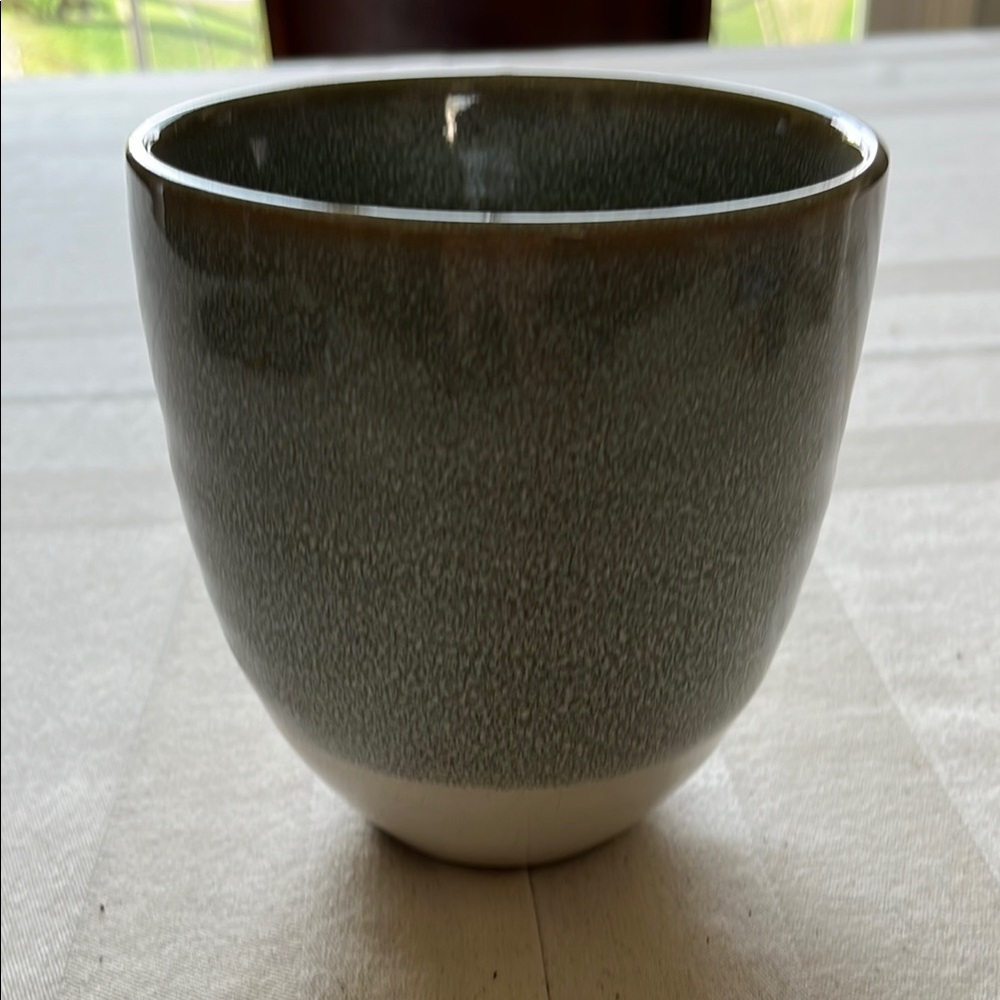 Elegant Gray Ceramic Vase